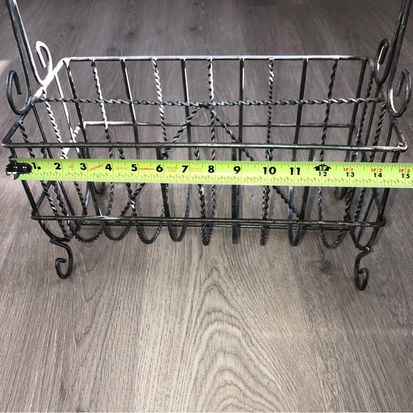 Metal magazine rack - Picture 8 of 14